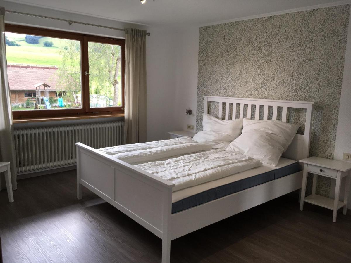 Ferienwohnungen Roessle Stiefenhofen Exterior foto