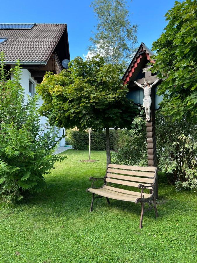 Ferienwohnungen Roessle Stiefenhofen Exterior foto